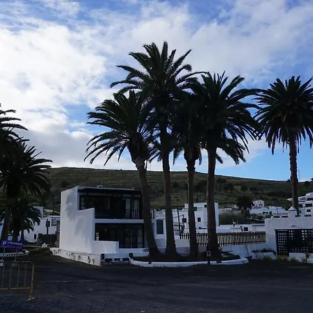 La Plaza De Appartement Haría